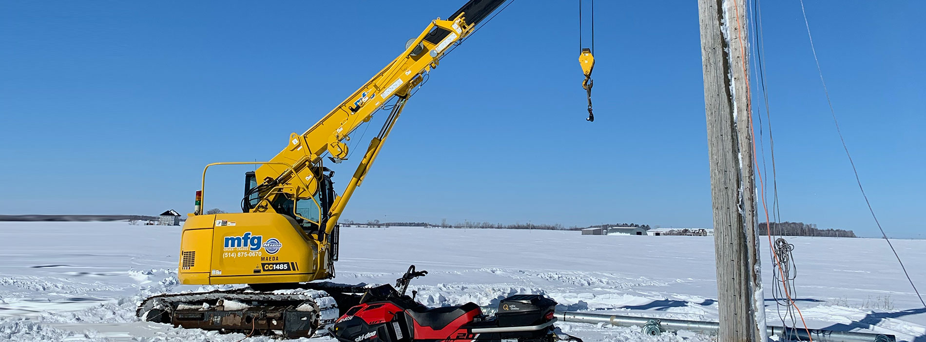 MAEDA Crawler Crane CC1485S in snow