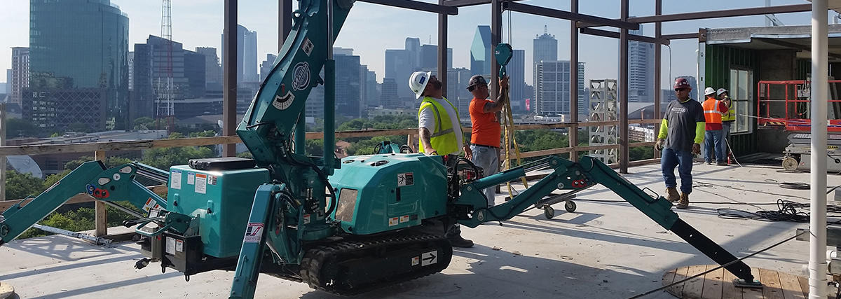 MAEDA Mini Crane use on building floor construction 