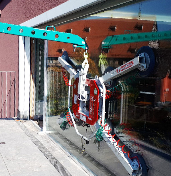 MAEDA Mini Crane close-up of vacuum glass handlers for glazing works 